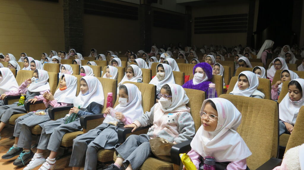 همکاری هنری کانون با سازمان مدیریت پسماند شهرداری