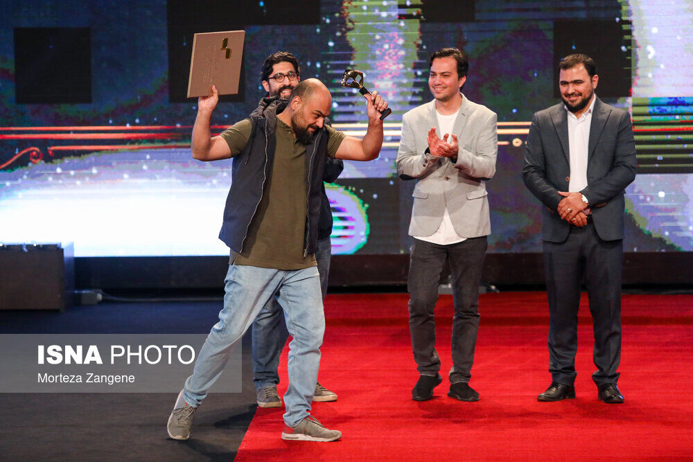 «سمپاش» جایزه بهترین کارگردانی پویانمایی جشنواره فیلم کوتاه تهران را دریافت کرد