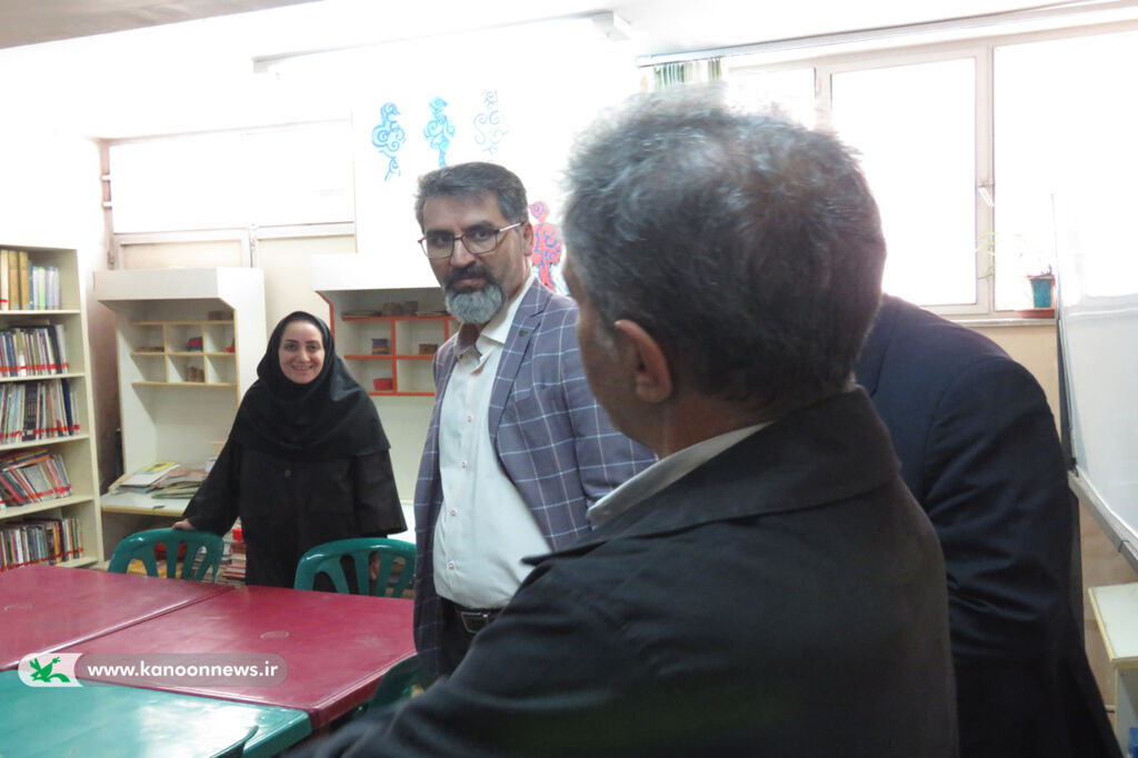 بازدید شهردار و اعضای شورای شهر از کانون دامغان