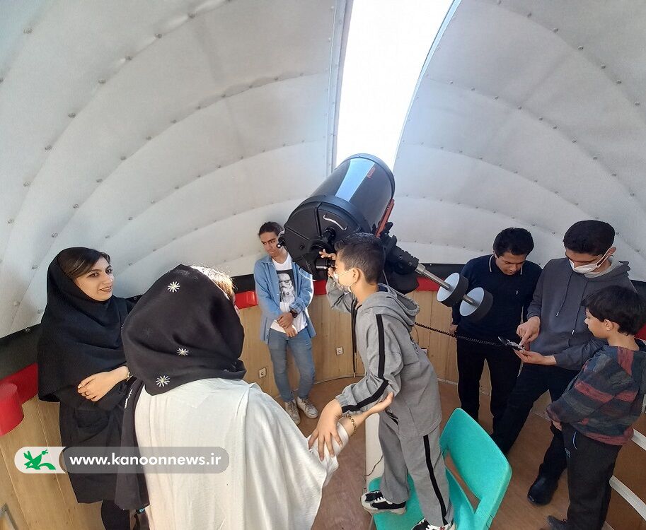 رصد اولین کسوف قرن در مرکز علوم ونجوم کانون زنجان رصد اولین کسوف قرن در مرکز علوم ونجوم کانون زنجان