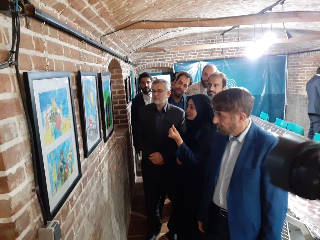 قدردانی جانشین  وزیر کشور از حضورکانون در  مناطق کم برخوردار و  برگزاری نمایشگاه آثار کودکان این مناطق 