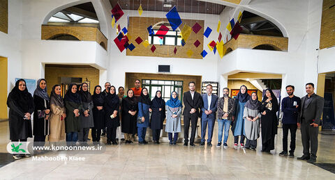 نمایشگاه آثار سفالی و حجم مربی کانون کرمانشاه در تهران