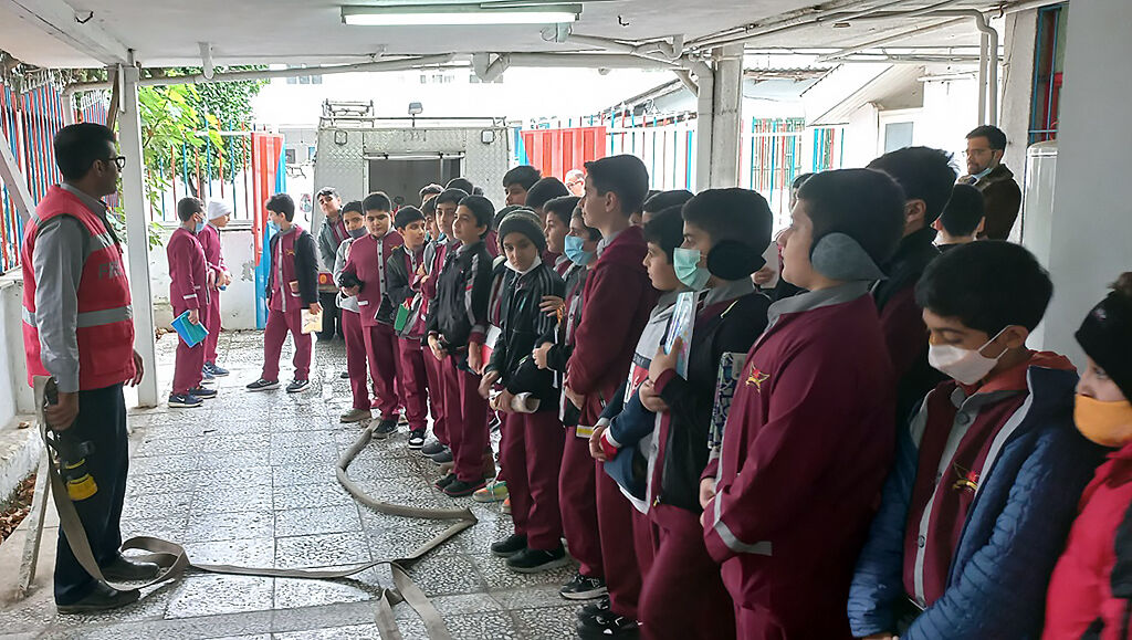 آشنایی اعضای مراکز فرهنگی هنری کانون مازندران با پدافند غیر عامل