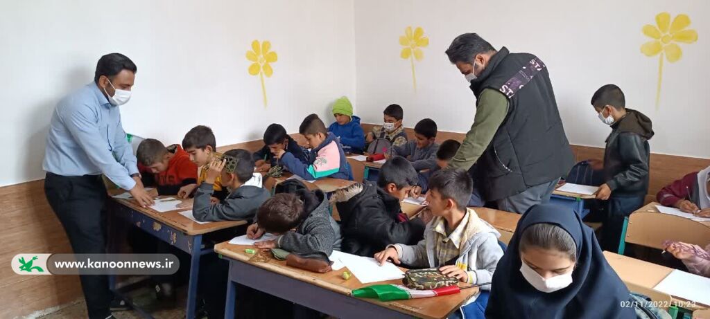 برنامه های کانون لرستان در گرامی داشت13 آبان