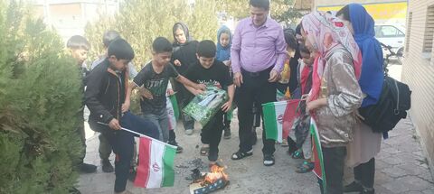 بزرگداشت ۱۳ آبان و روز دانش آموز در مراکز فرهنگی هنری کانون پرورش فکری کودکان و نوجوانان استان همدان
