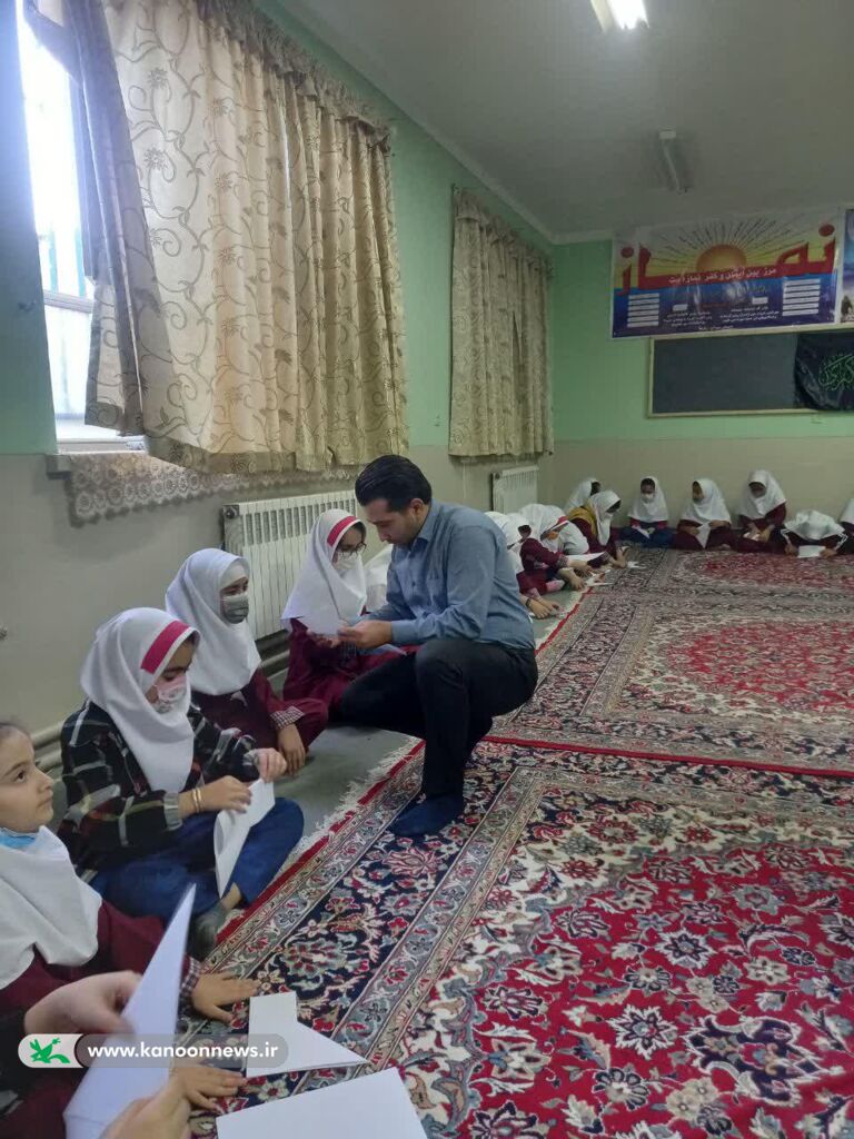 گرامیداشت روز دانشآموز در روستای زیارت گرگان