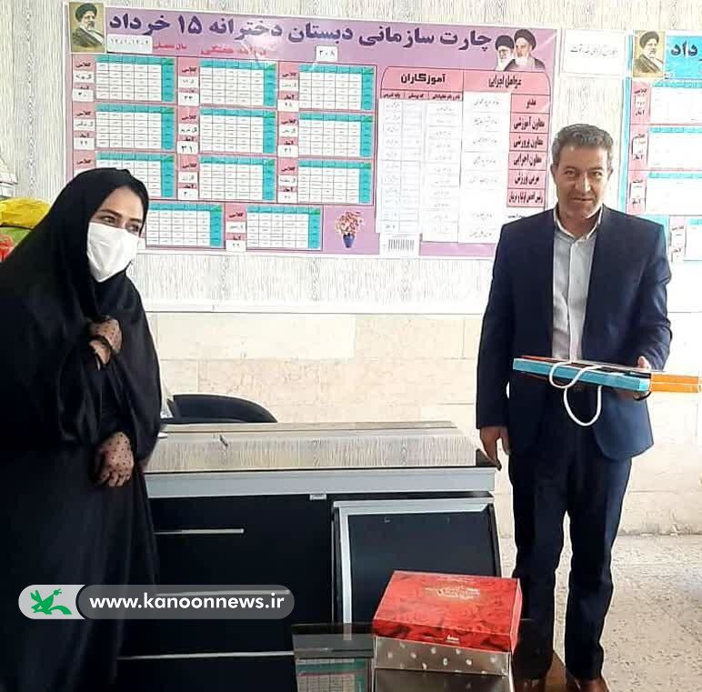 دیدار مربیان مرکز قیدار کانون پرورش فکری با مدیران مدارس شهر قیدار