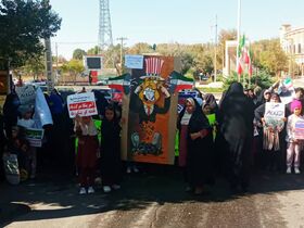 حضور اعضای کانون کرمان در مراسم و راهپیمایی روز دانش‌آموز