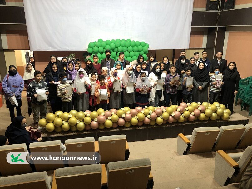 ویژه برنامه های مراکز فرهنگی هنری کانون گلستان به مناسبت ۱۳ آبان و روز دانشآموز