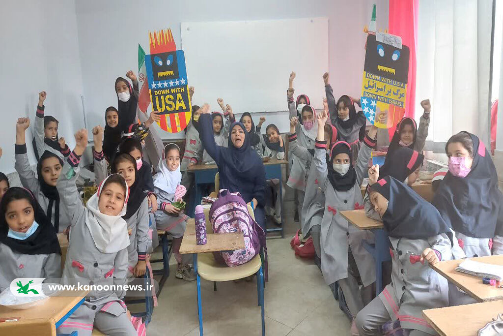 گرامیداشت روز دانشآموز در مراکز فرهنگیهنری کانون سمنان