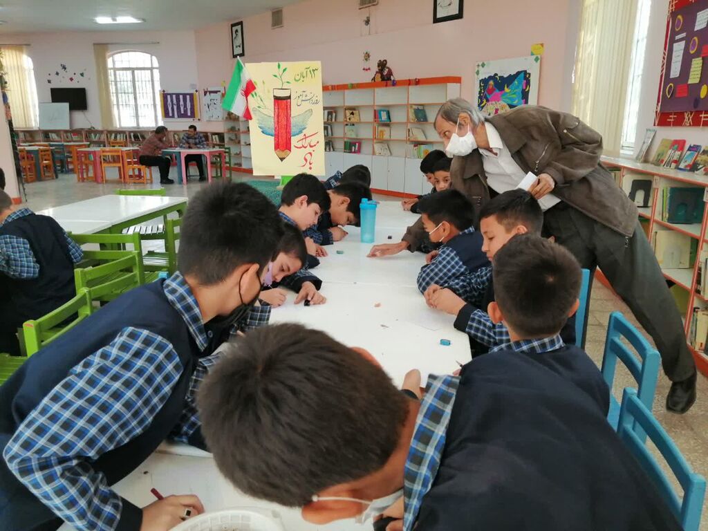 " پیرو فهمیده"