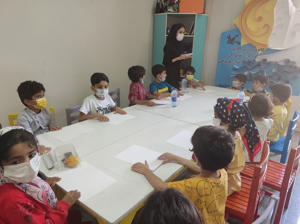 همایش خانواده های شاد و پایدار ویژه مادران و فرزندان