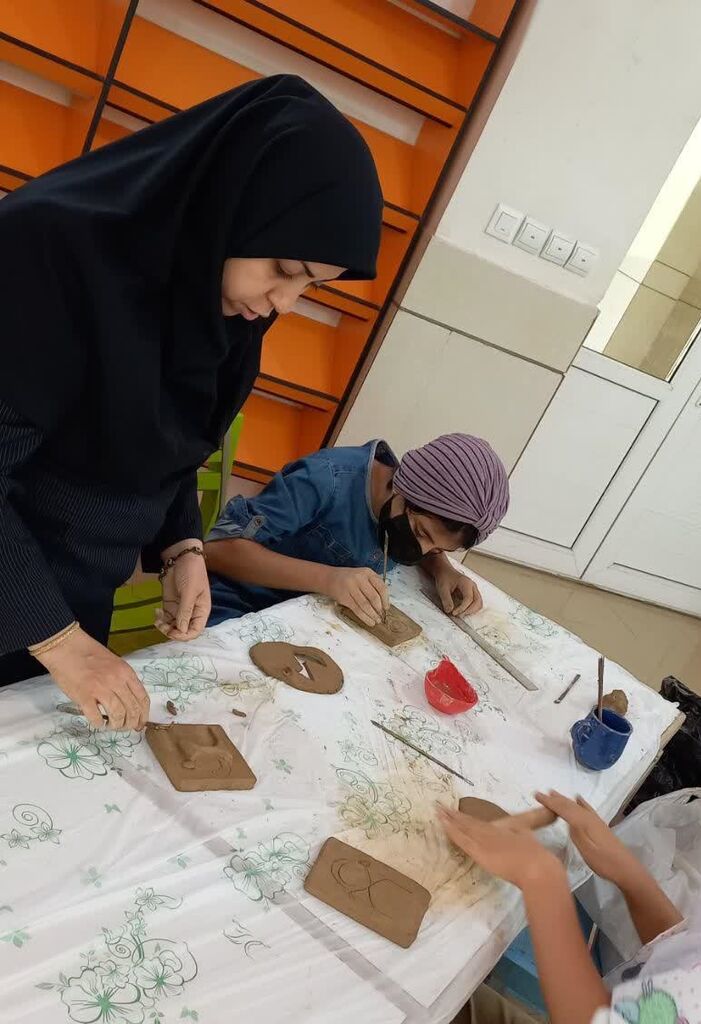 برگزاری دومین نشست تخصصی انجمن هنرهای تجسمی (سفال) کانون خوزستان