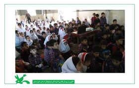 اعزام کتابخانه‌های سیار کانون خوزستان به روستای ایستادگی گتوند