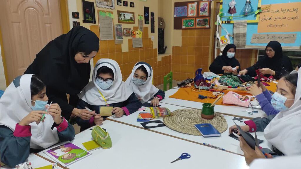 برگزاری چهل و چهارمین نشست انجمن هنرهای نمایشی کانون خوزستان