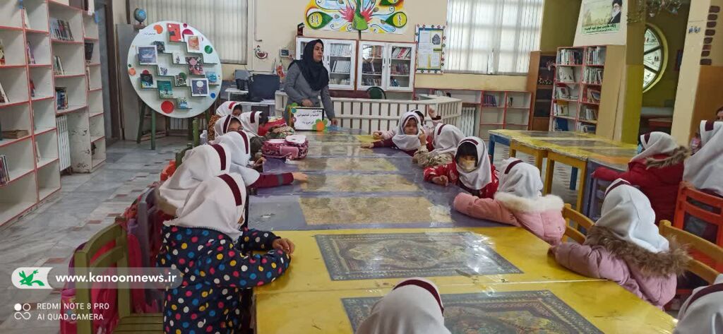 مراکز کانون لرستان در سومین روز هفته کتاب