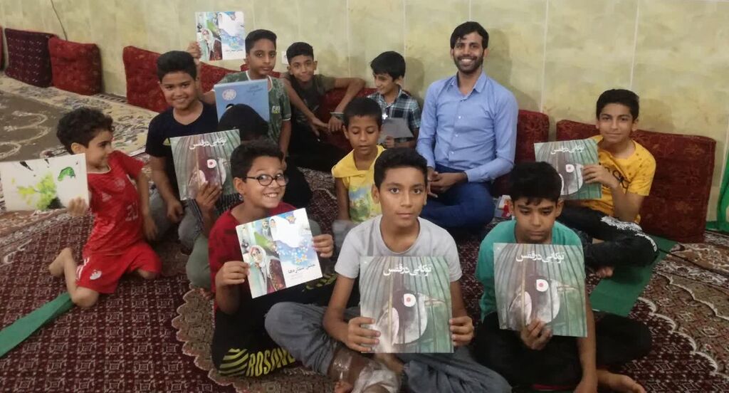 زنگ کتاب و کتابخوانی در مراکز کانون و مدارس استان هرمزگان طنین انداز شد