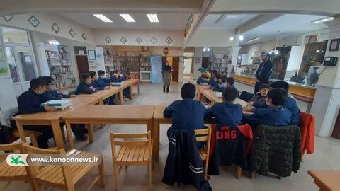 برگزاری ویژه برنامه‌های هفته کتاب و کتابخوانی در مراکز کانون استان - مرکز هادیشهر