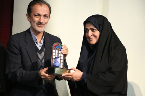 آیین پایانی بیست و چهارمین جشنواره بین المللی قصه گویی ، منطقه 2 کشور دراصفهان