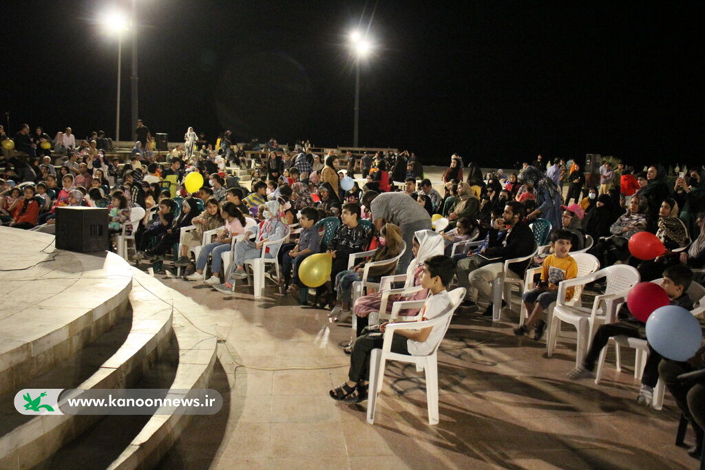 دورهمی کودکان کتاب در بوشهر