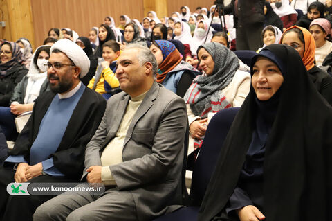 برگزاری ویژه‌برنامه‌ی «در سایه سار کتاب» در کانون استان اردبیل