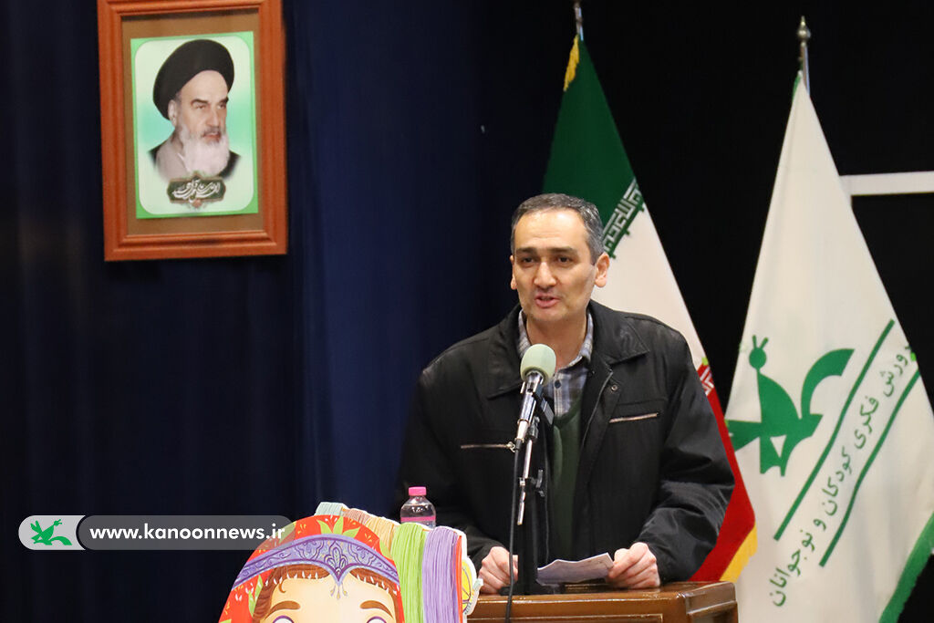 ویژهبرنامهی «در سایه سار کتاب» در کانون استان اردبیل برگزار شد