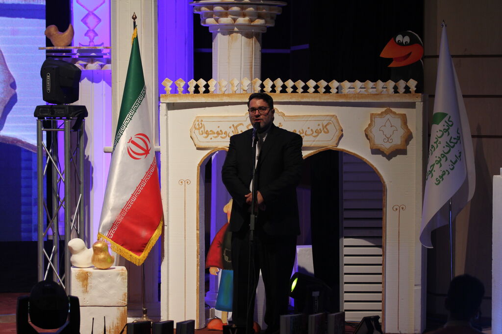 برگزیدگان بیستوچهارمین جشنواره بینالمللی قصهگویی منطقه چهار معرفی شدند