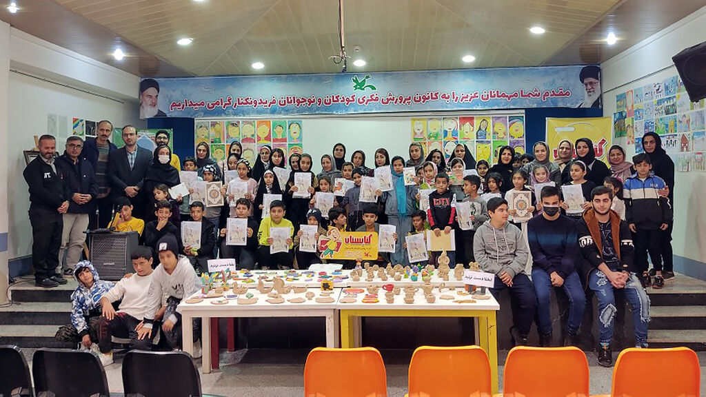 از کتابخوانان برتر کانون پرورش فکری مازندران تقدیر شد