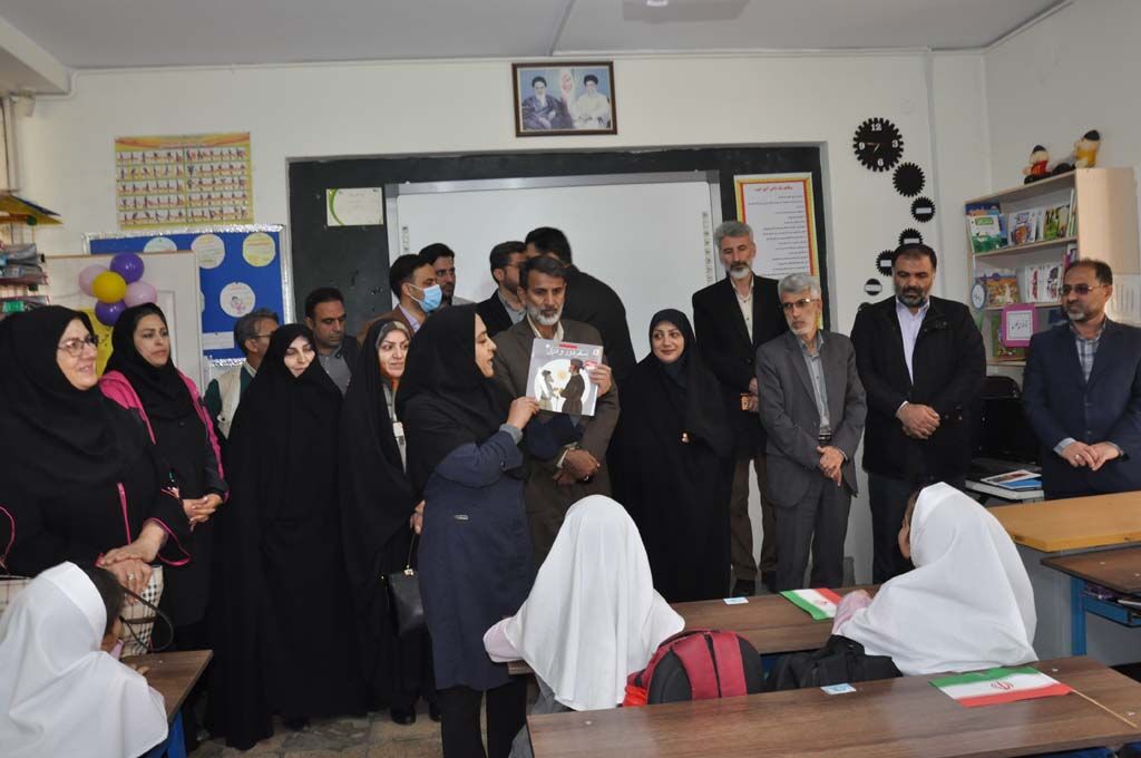 حضور سرپرست و کارشناسان کانون البرز درآیین گشایش «طرح ملی یار مهربان»