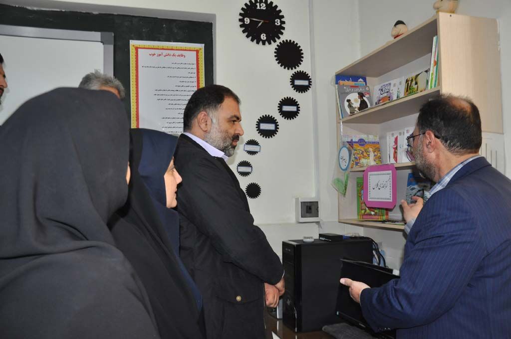 حضور سرپرست و کارشناسان کانون البرز درآیین گشایش «طرح ملی یار مهربان»