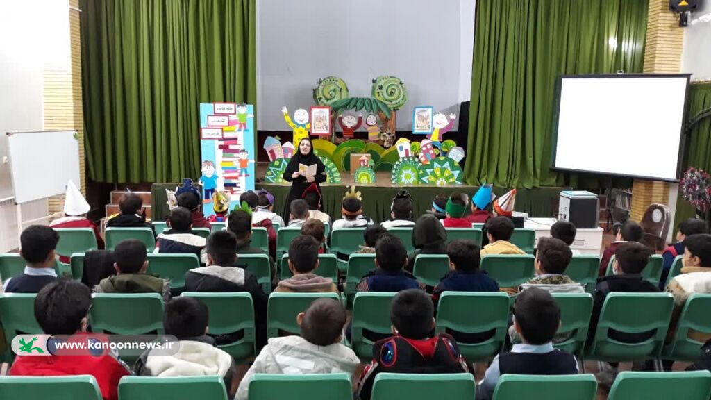 گرامیداشت هفته کتاب و کتابخوانی در مراکز ابهر و شماره ۲