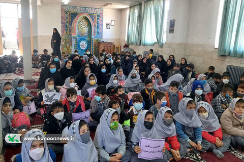 هفتهی کتاب در مراکز فرهنگیهنری کانون سمنان به روایت تصویر