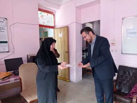 تقدیر از مدارس طرح کانون مدرسه