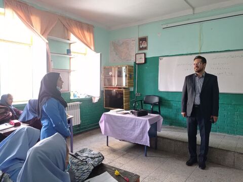 تقدیر از مدارس طرح کانون مدرسه