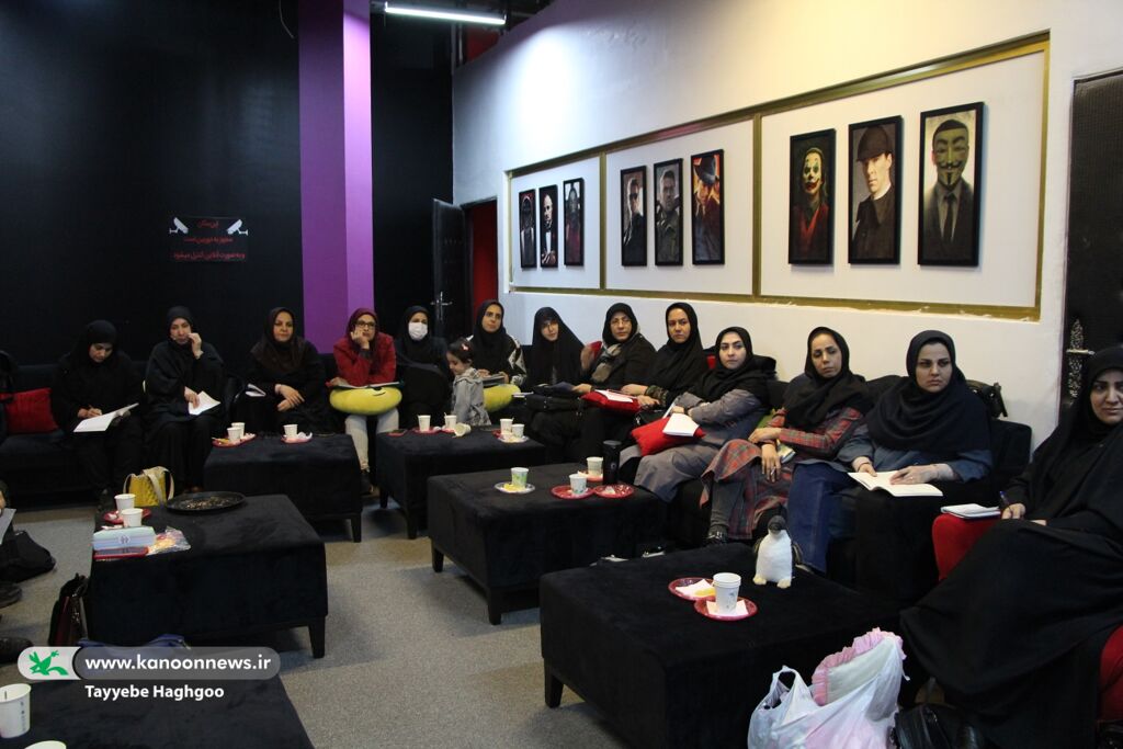 "بازیهـای رایانهای ورسانه های دیجیتال دردنیای کودک و نوجوان "