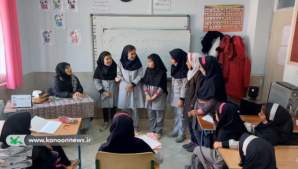 گرامیداشت هفتهی بسیج در کانون مهدیشهر