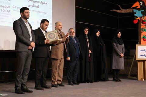 اختتامیه مرحله منطقه‌ای بیست و چهارمین جشنواره بین‌المللی قصه‌گویی منطقه یک در تبریز