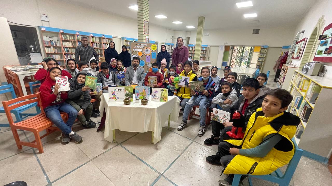 برگزاری فعالیت‌های کتاب‌محور در مرکز شماره ۳۲ کانون تهران
