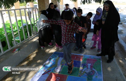 پیک امید کانون استان بوشهر میهمان کودکان روستای دهنو