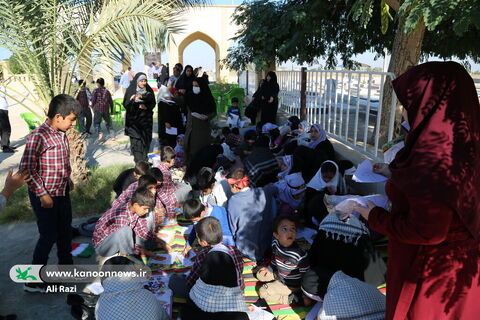 پیک امید کانون استان بوشهر میهمان کودکان روستای دهنو