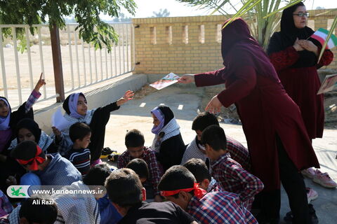 پیک امید کانون استان بوشهر میهمان کودکان روستای دهنو