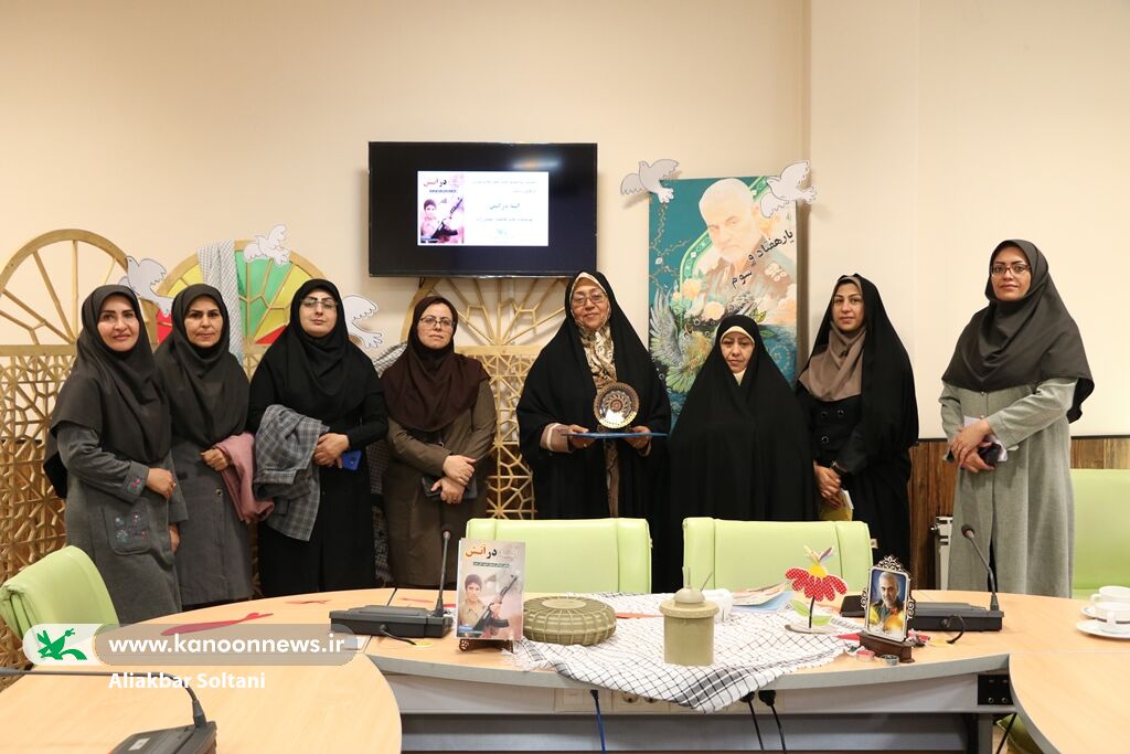 روایت زندگی ققنوس دفاع مقدس بازخوانی شد