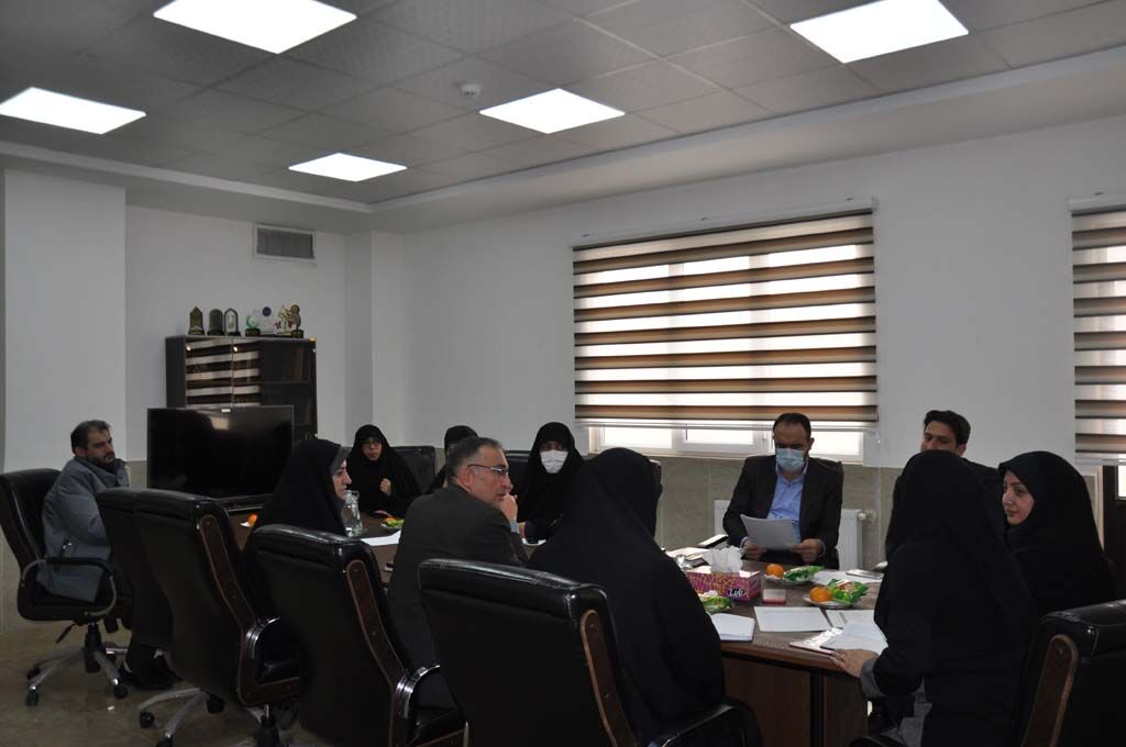 دومین جلسه کارگروه قصه گویی البرز قوی - کرج  جشنواره بزرگ قصهگویی   «البرز  قوی» هفتهی اول بهمن ماه اجرا میشود