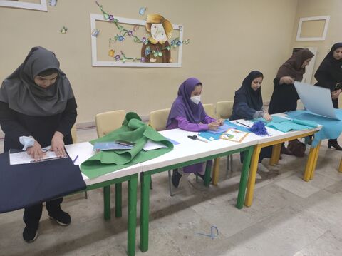 کارگاه ساخت کتاب های حسی و لمسی