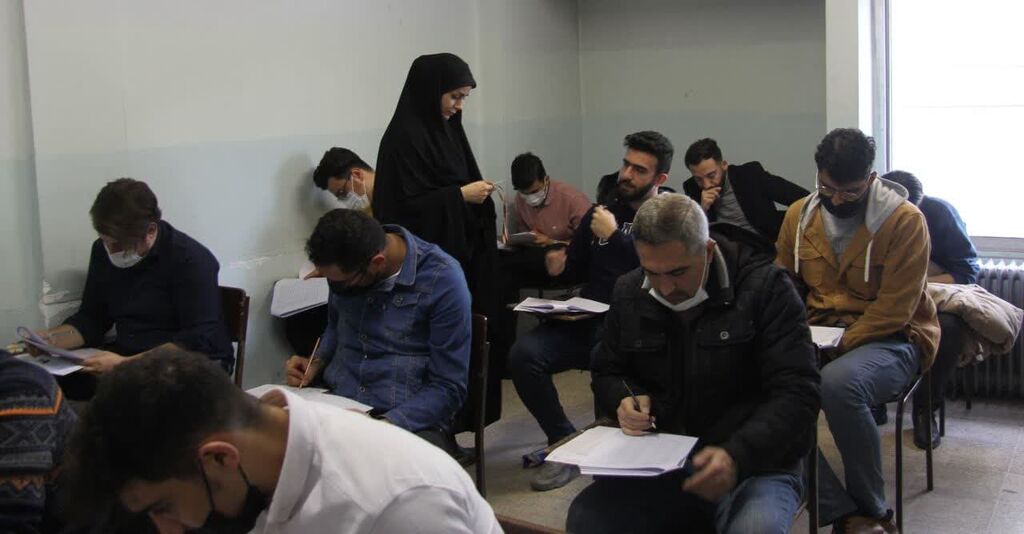 آزمون جذب مدرس کانون زبان ایران در آذربایجان‌غربی برگزار شد