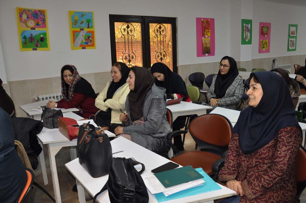 دوره آموزشی « فرایند برنامه ریزی فعالیت های فرهنگی هنری مراکز» در البرز