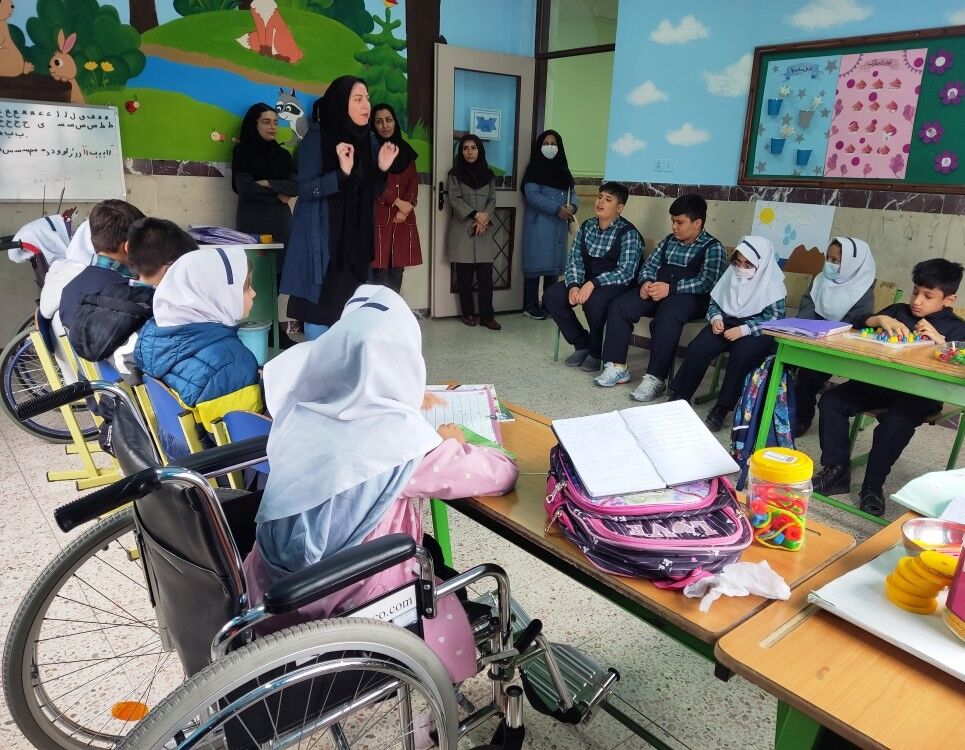 گرامی‌داشت هفته معلولان در مراکز فرهنگی و هنری کانون استان قزوین