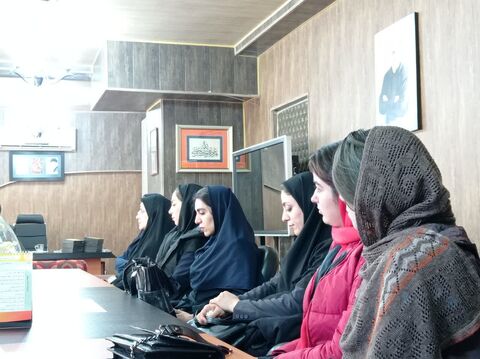 جلسه تقدیر از عوامل نمایش روایت عشق و عطش