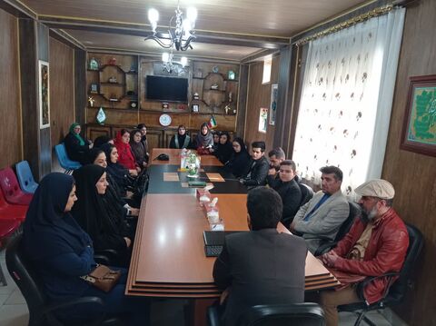 جلسه تقدیر از عوامل نمایش روایت عشق و عطش