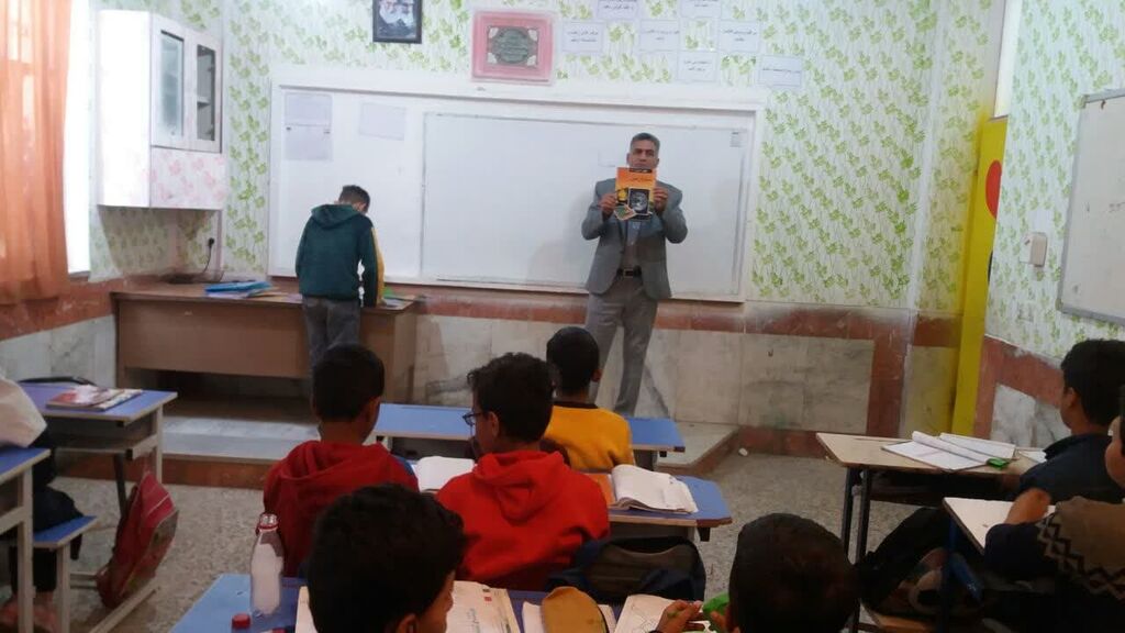 ویژه برنامه "سفردانایی" کتابخانههای سیار کانون خوزستان برگزار شد.